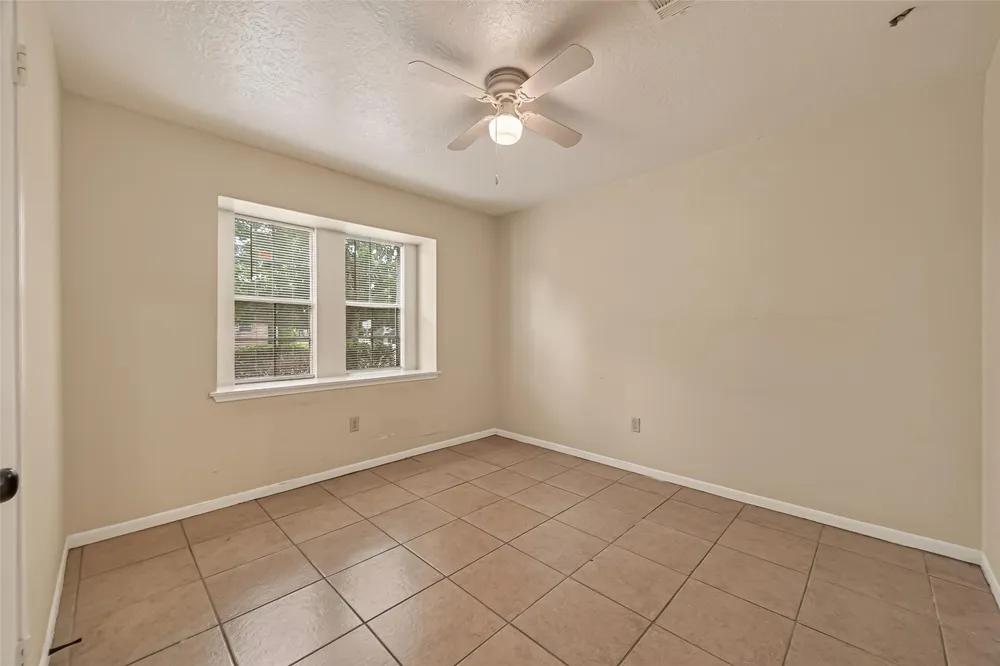 2302 Buchanan Drive Baytown, TX 77520