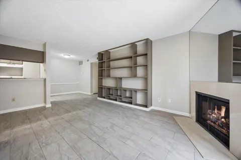 2120 El Paseo Street #615
