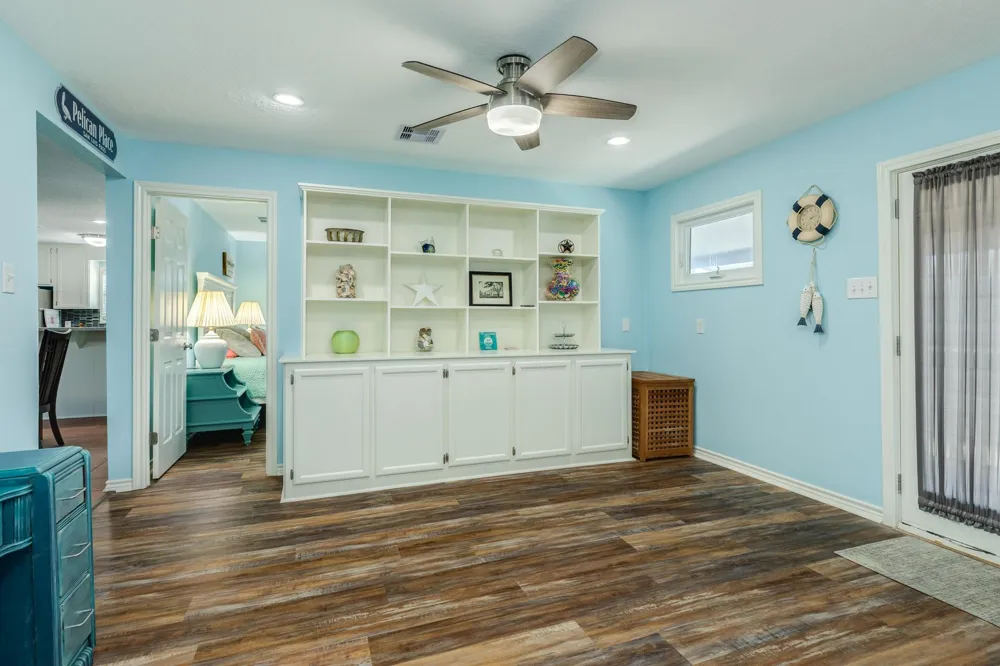 207 Galleon Freeport, TX 77541