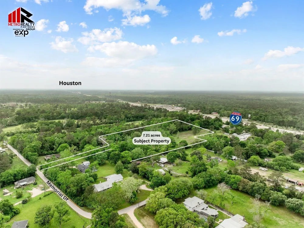 Memorial Drive Splendora, TX 77372