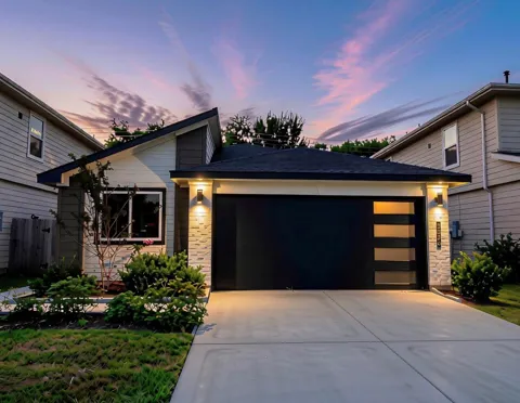 3024 Stock Orchard Lane