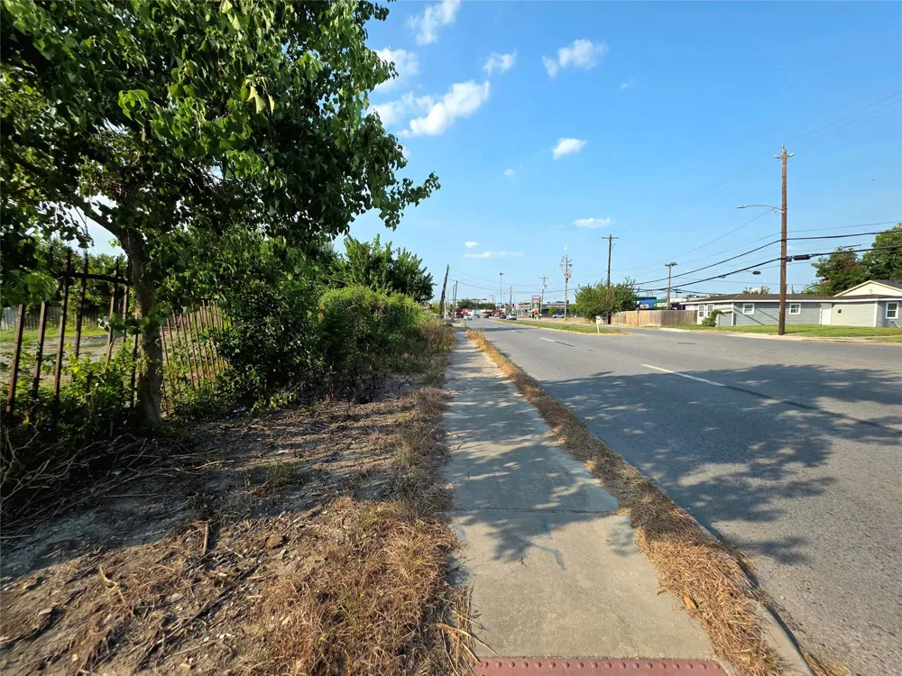 Cullen Boulevard Houston, TX 77021