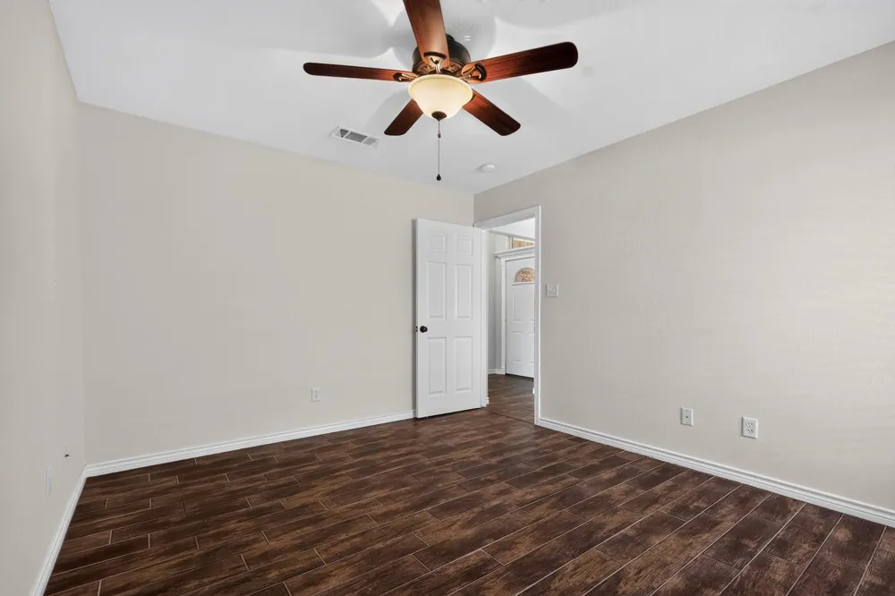 3743 Essen Loop College Station, TX 77845