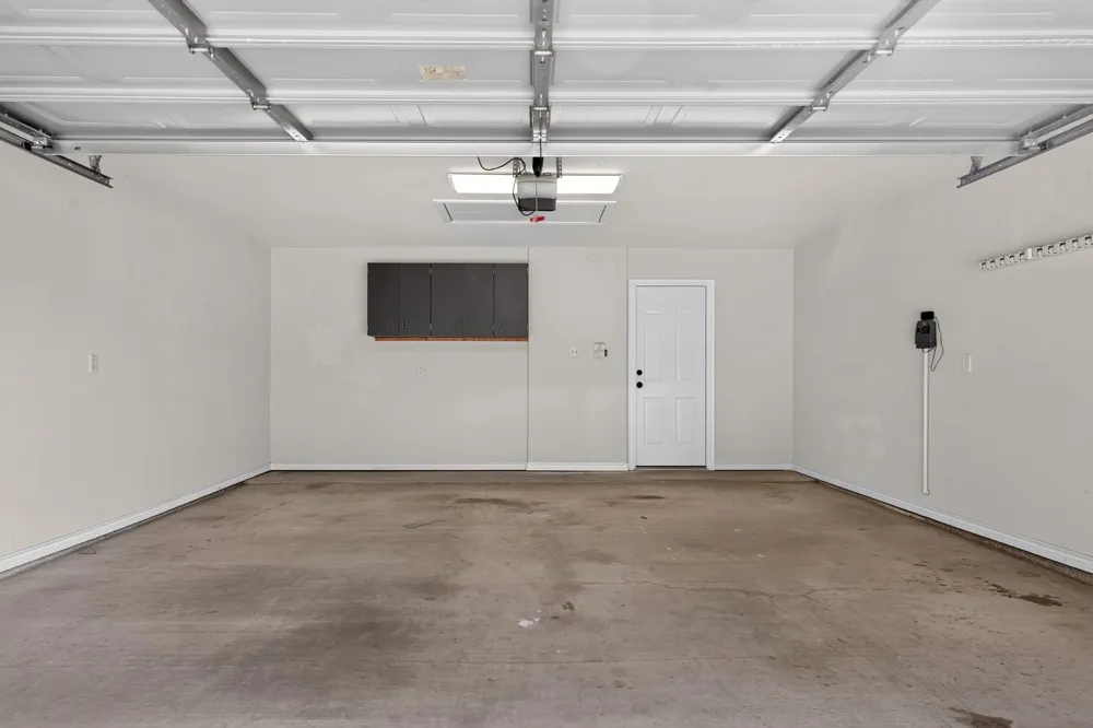 3743 Essen Loop College Station, TX 77845