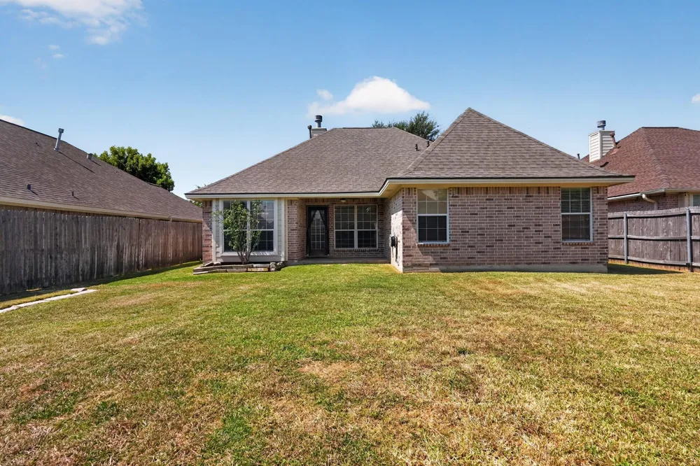 3743 Essen Loop College Station, TX 77845