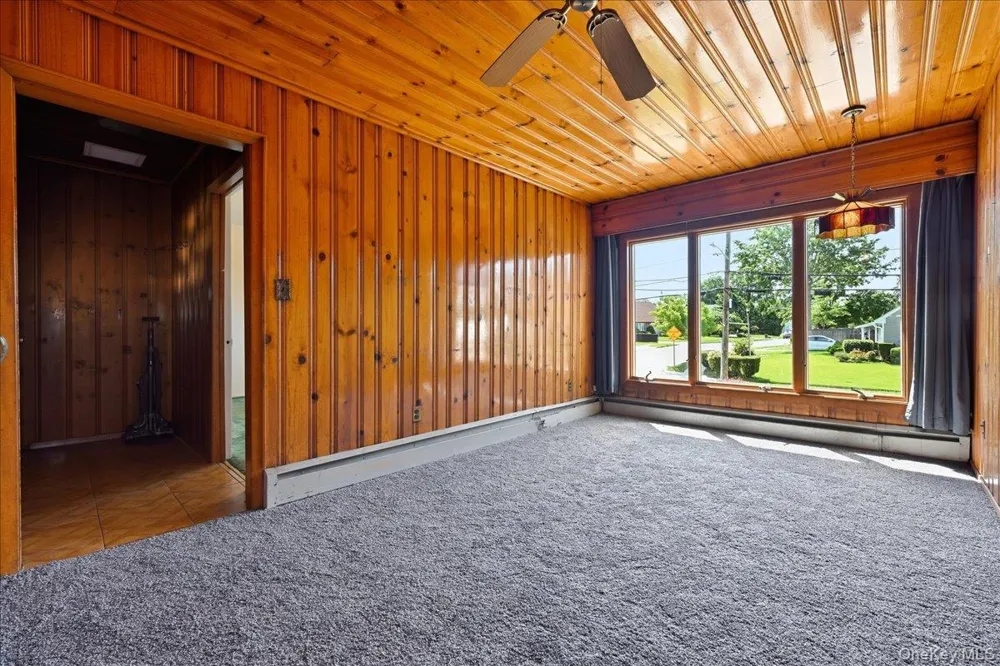 3695 Waverly Avenue Seaford, NY 11783