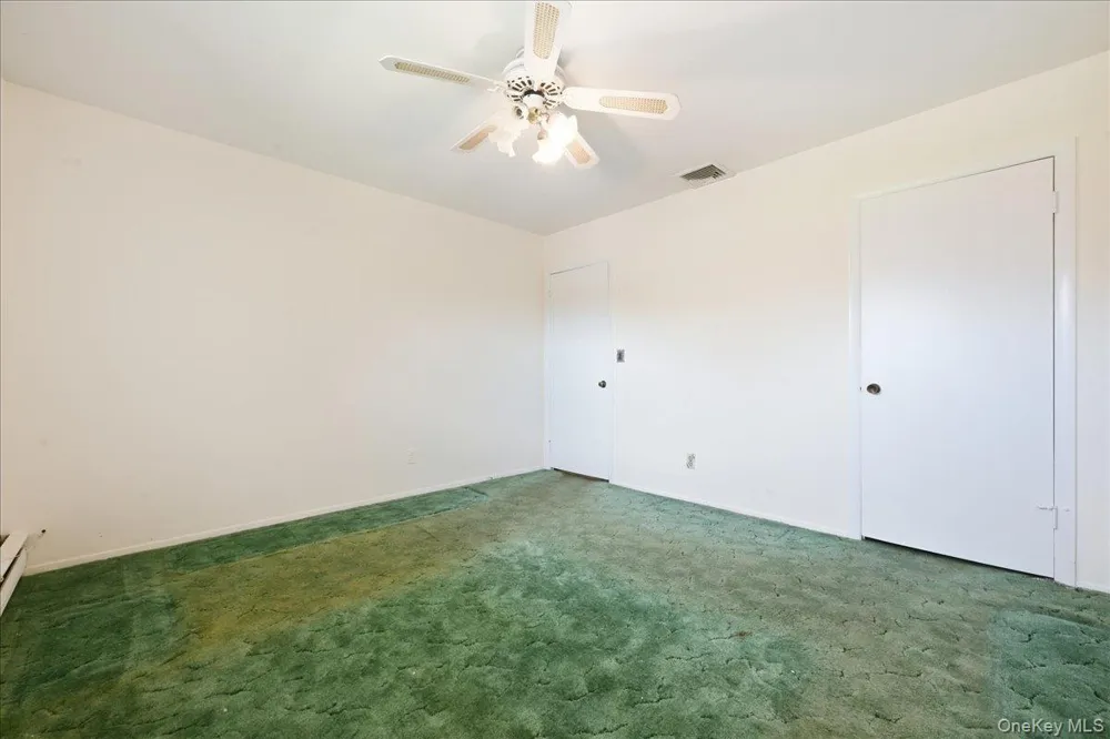 3695 Waverly Avenue Seaford, NY 11783