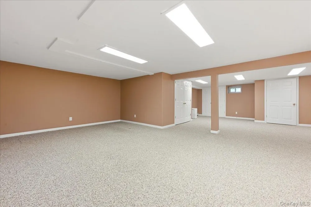 3695 Waverly Avenue Seaford, NY 11783