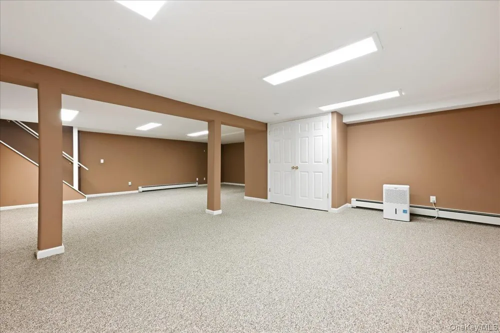 3695 Waverly Avenue Seaford, NY 11783