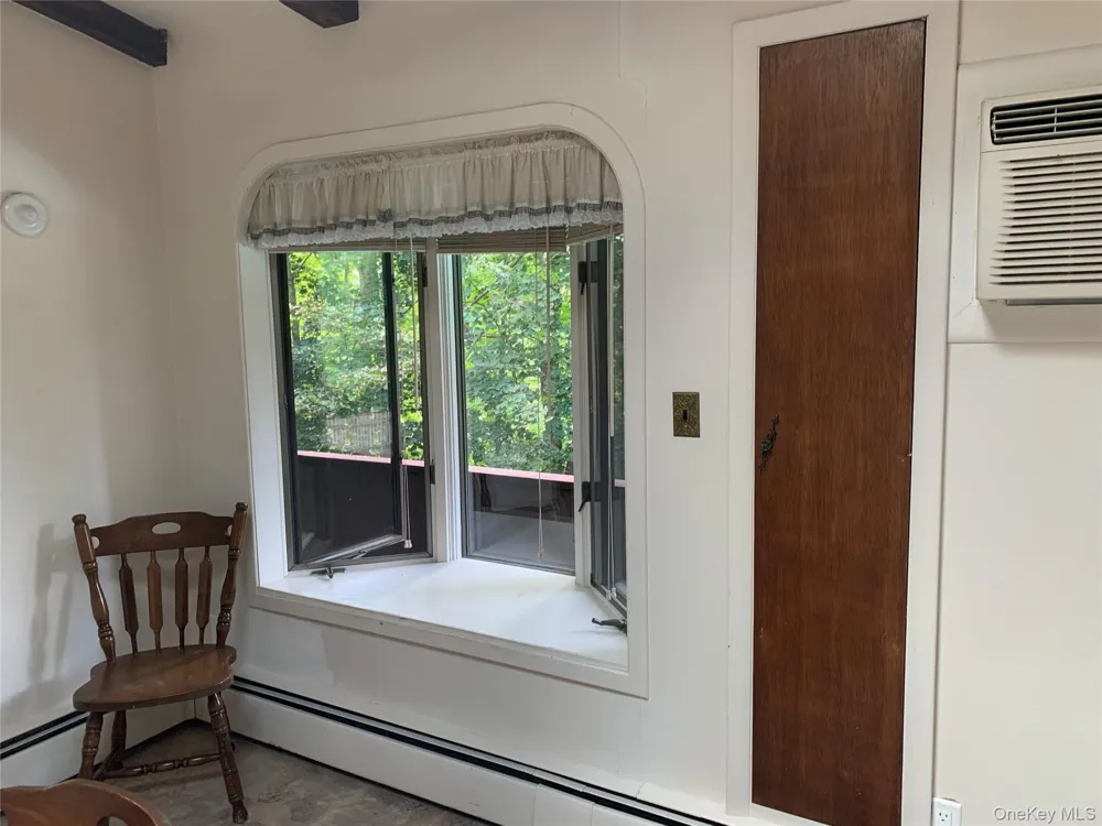 58 Ireland Drive Poughkeepsie, NY 12603