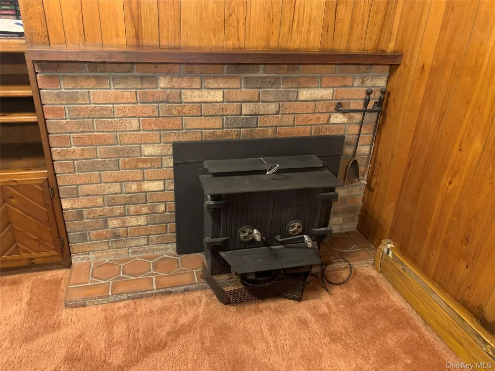 58 Ireland Drive Poughkeepsie, NY 12603