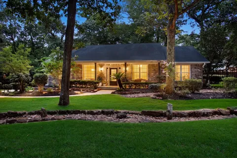 10117 Shady Hollow Drive