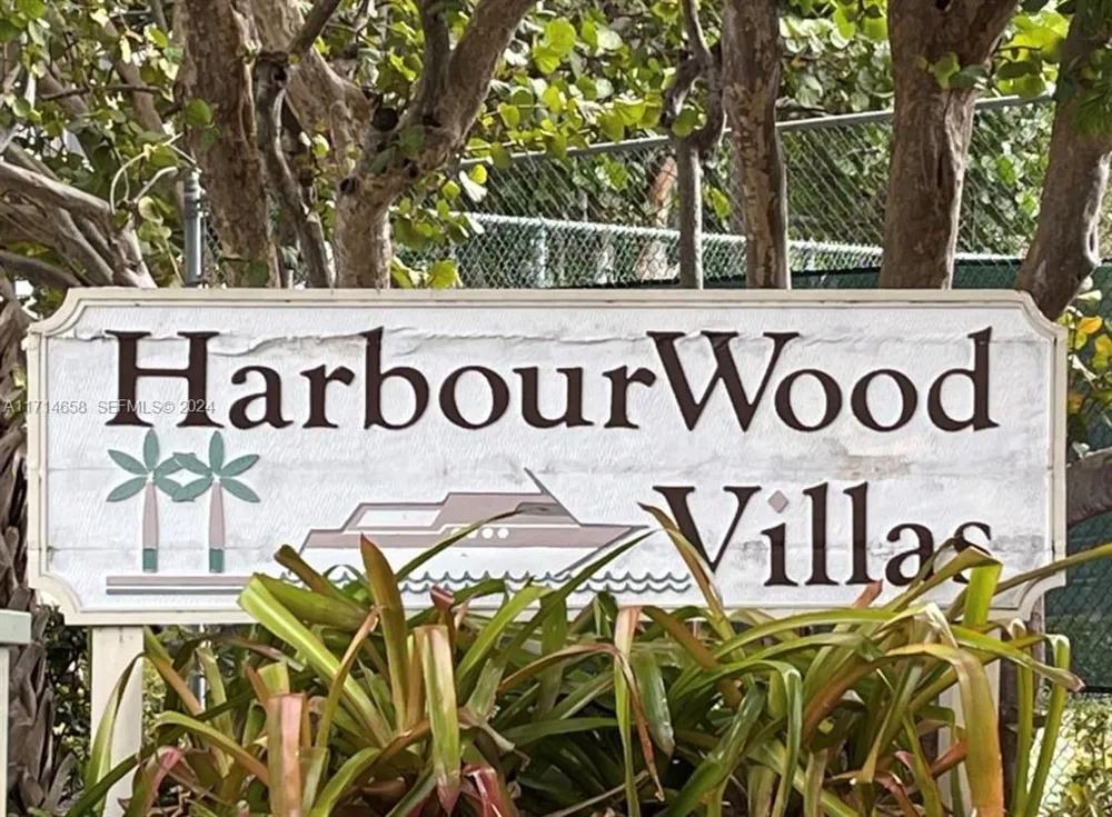 401 Leslie Drive Hallandale Beach, FL 33009