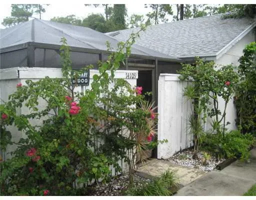 14109 Wellington Trace Wellington, FL 33414