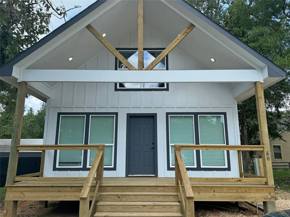 60 Acorn Lane Drive Point Blank, TX 77364
