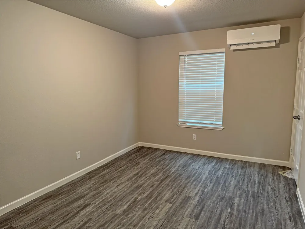 60 Acorn Lane Drive Point Blank, TX 77364