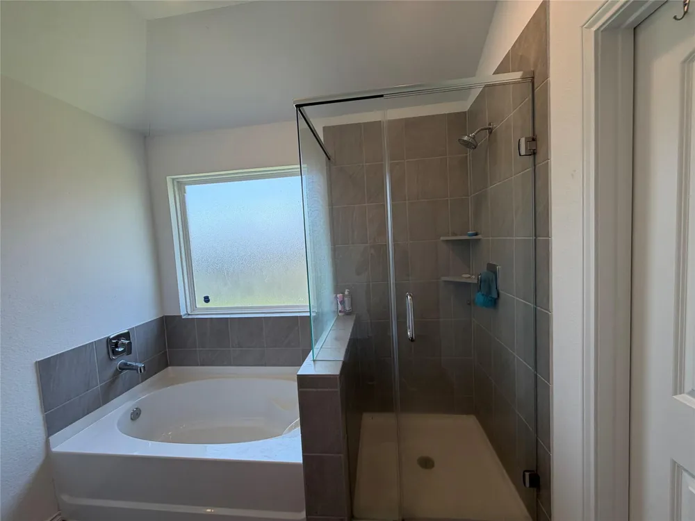 813 Brazos Trail Dayton, TX 77535
