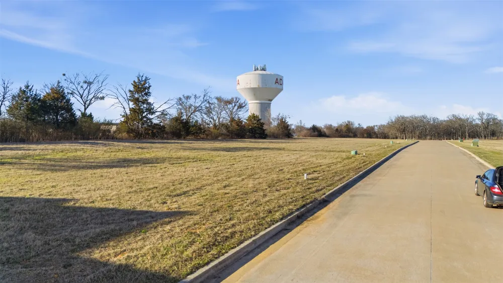 Derrick Lane Ada, OK 74820