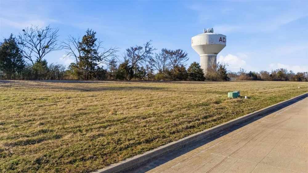 Derrick Lane Ada, OK 74820