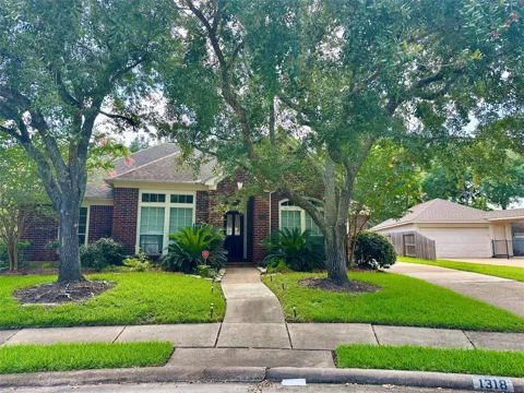 1318 Cedar Terrace Court
