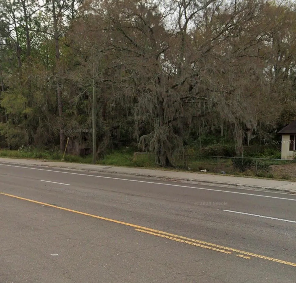 330 MARCUM ROAD Lakeland, FL 33809