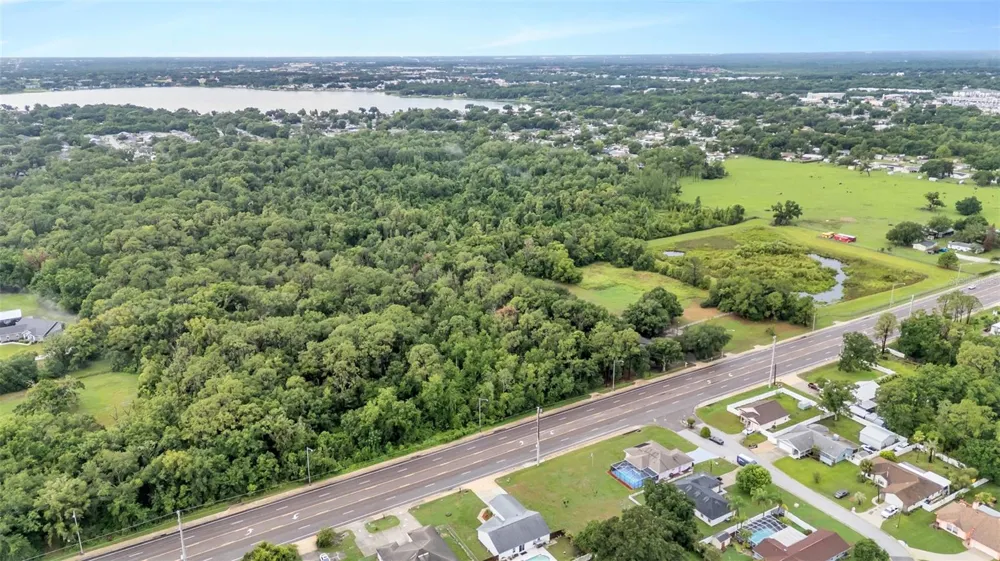 330 MARCUM ROAD Lakeland, FL 33809