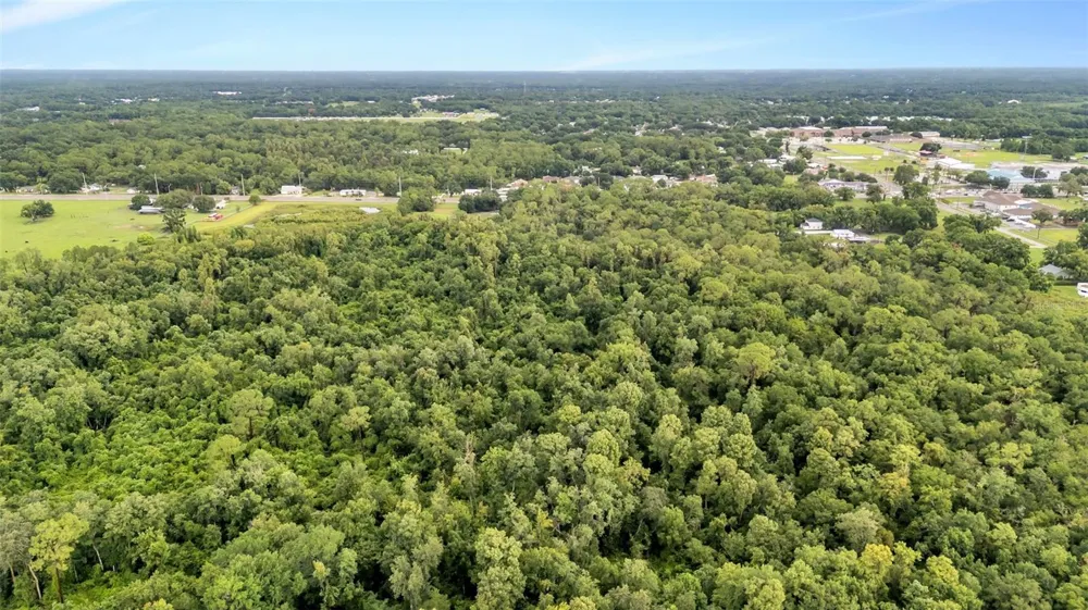330 MARCUM ROAD Lakeland, FL 33809
