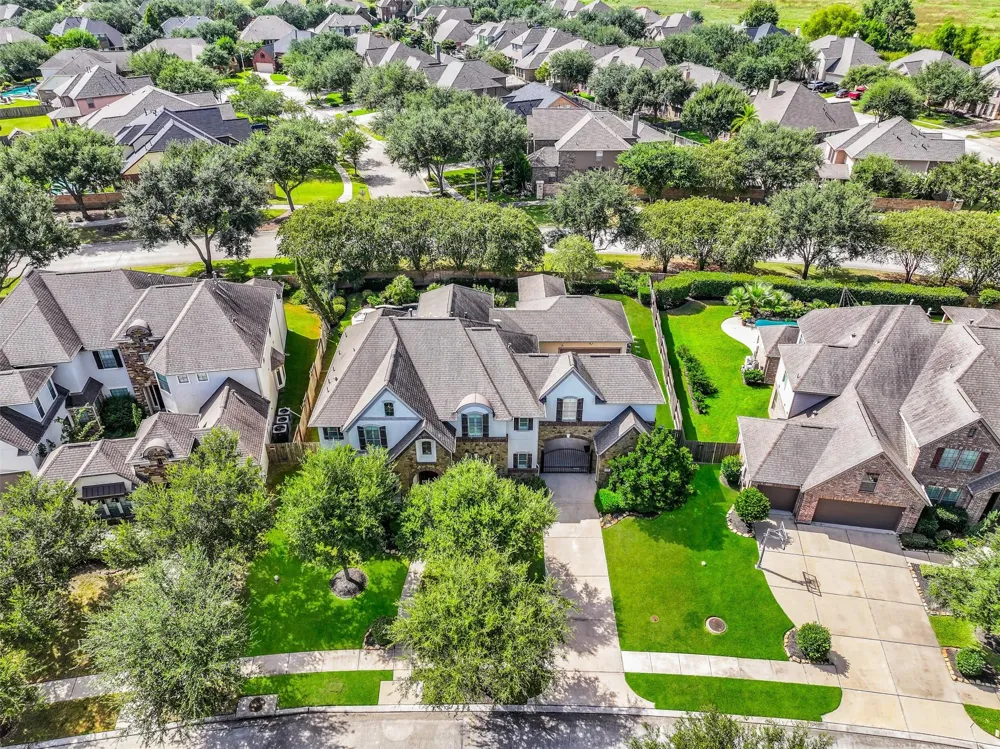 4516 Estella Court League City, TX 77573