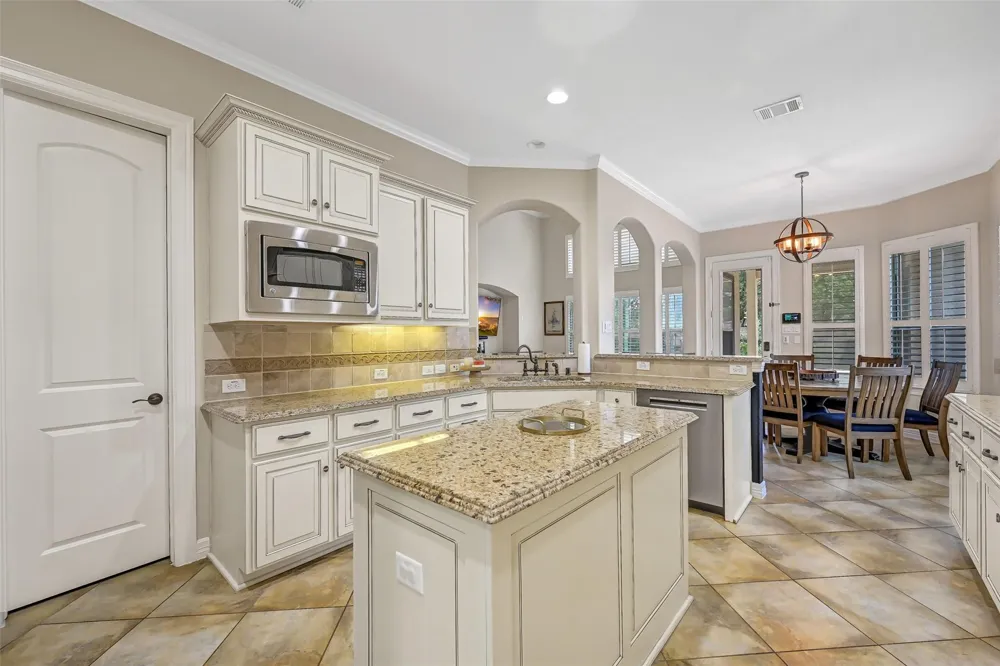 4516 Estella Court League City, TX 77573