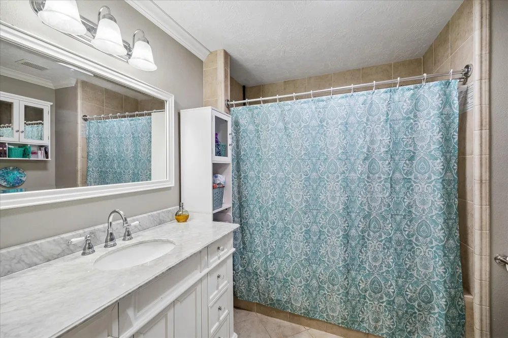 641 County Road 404 Dayton, TX 77535