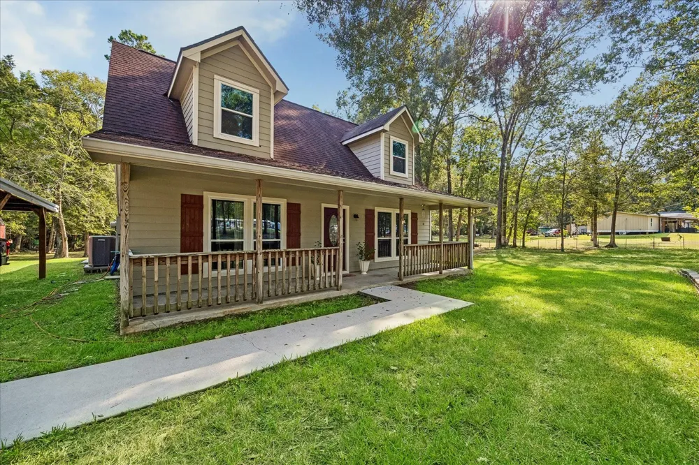 641 County Road 404 Dayton, TX 77535