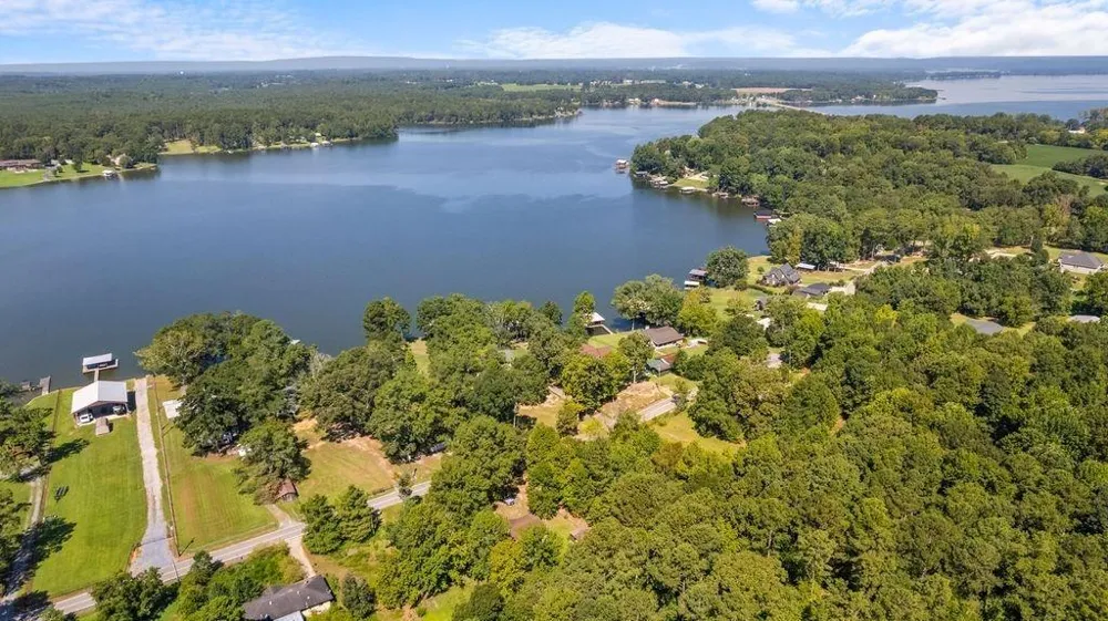 1035 County Road 40 Centre, AL 35960