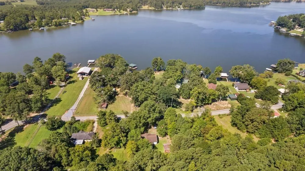 1035 County Road 40 Centre, AL 35960