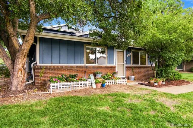 1282 S Uvalda Street Aurora, CO 80012