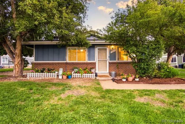 1282 S Uvalda Street Aurora, CO 80012