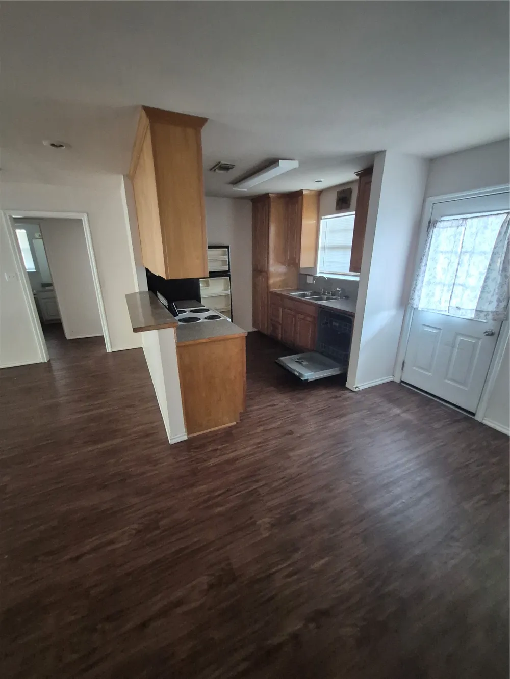 1719 W Parnell Street Denison, TX 75020