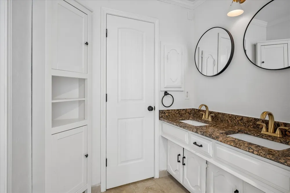 6506 Kathleen Court Garland, TX 75044