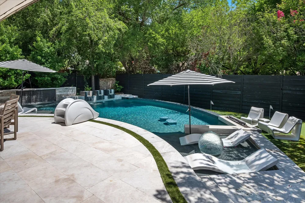 6506 Kathleen Court Garland, TX 75044
