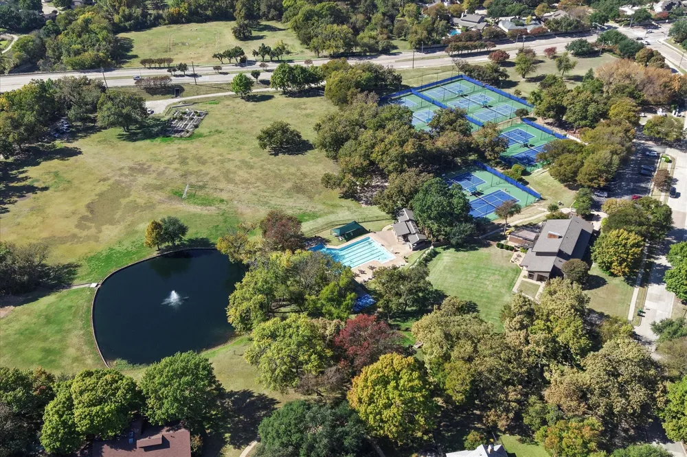 6506 Kathleen Court Garland, TX 75044
