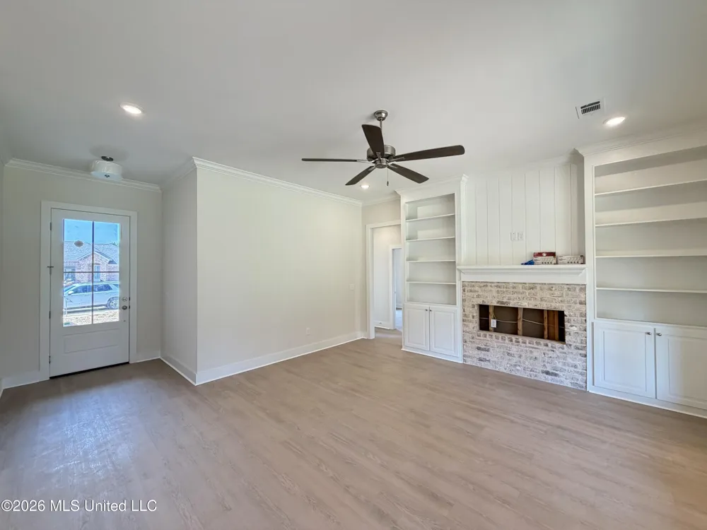 346 Brookfield Circle Brandon, MS 39042