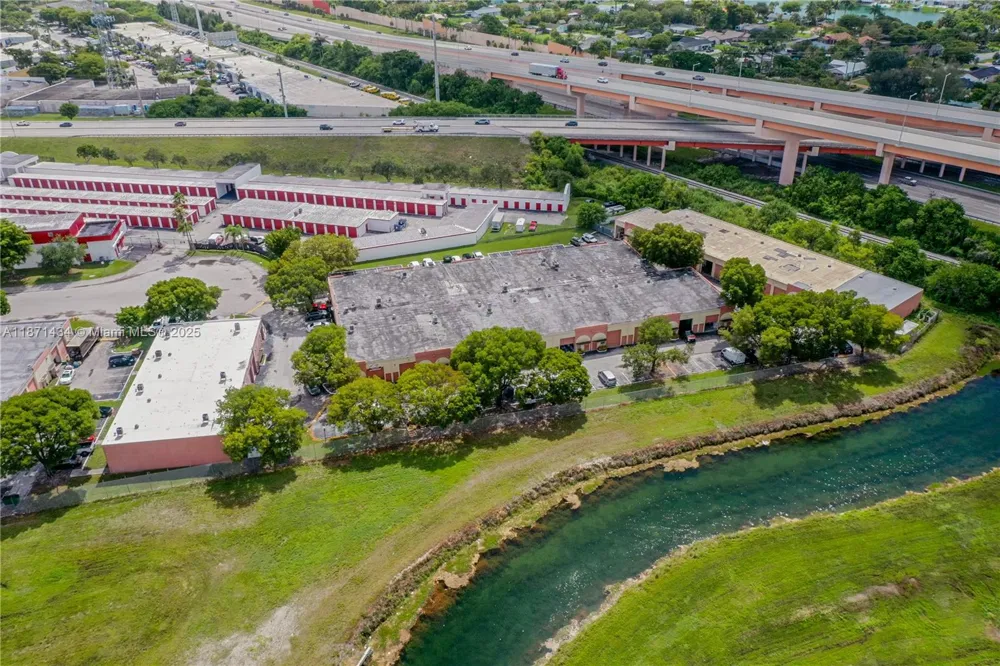 12300 SW 117 CT 