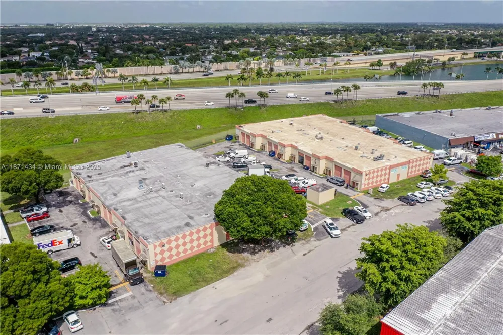 12300 SW 117 CT 