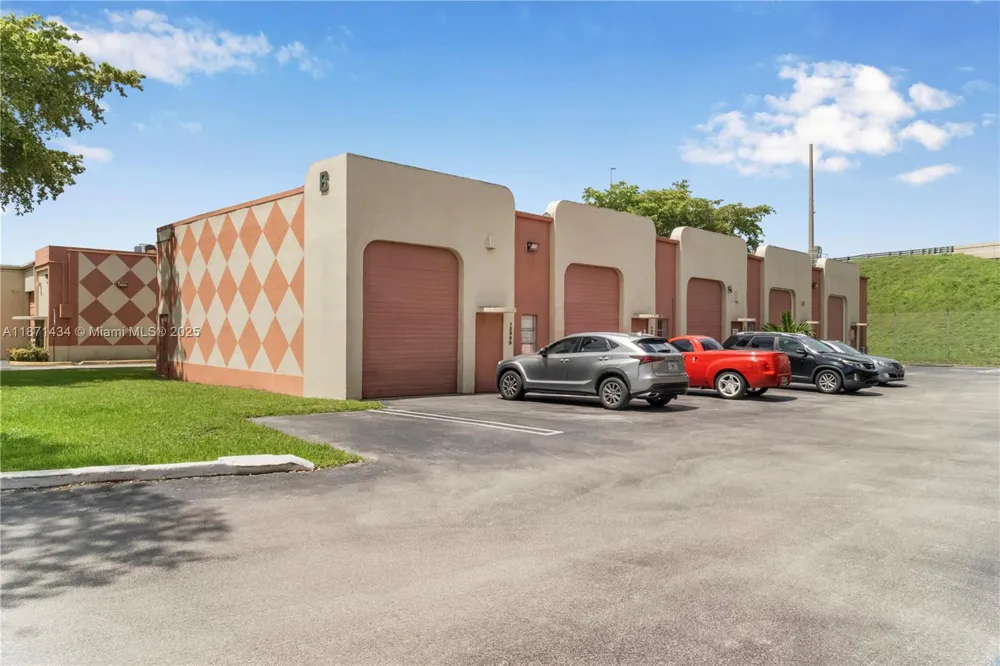 12300 SW 117 CT 