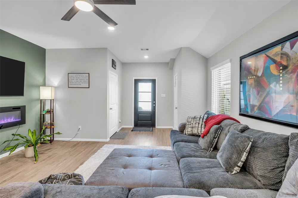 24039 Priano Forest Drive New Caney, TX 77357