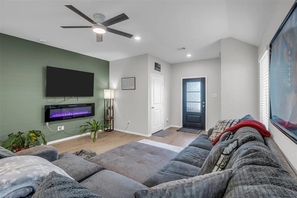 24039 Priano Forest Drive New Caney, TX 77357