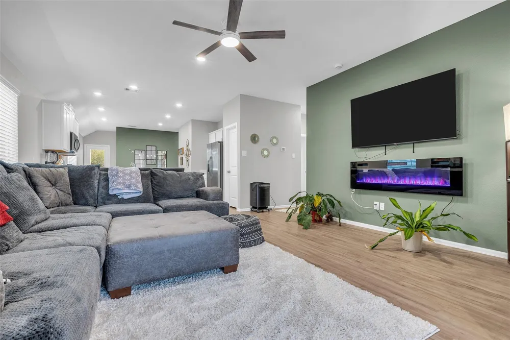 24039 Priano Forest Drive New Caney, TX 77357