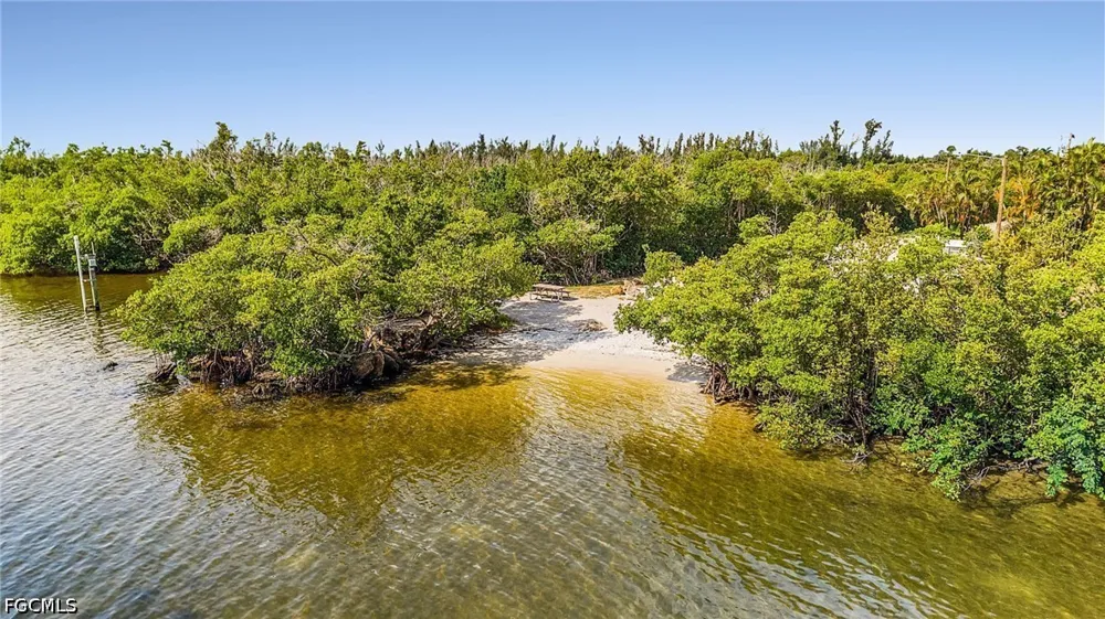Tangelo Drive St James City, FL 33956
