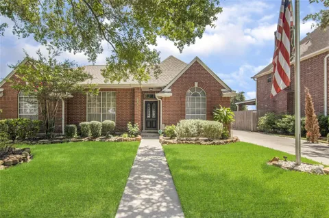 3305 Greenwood Place