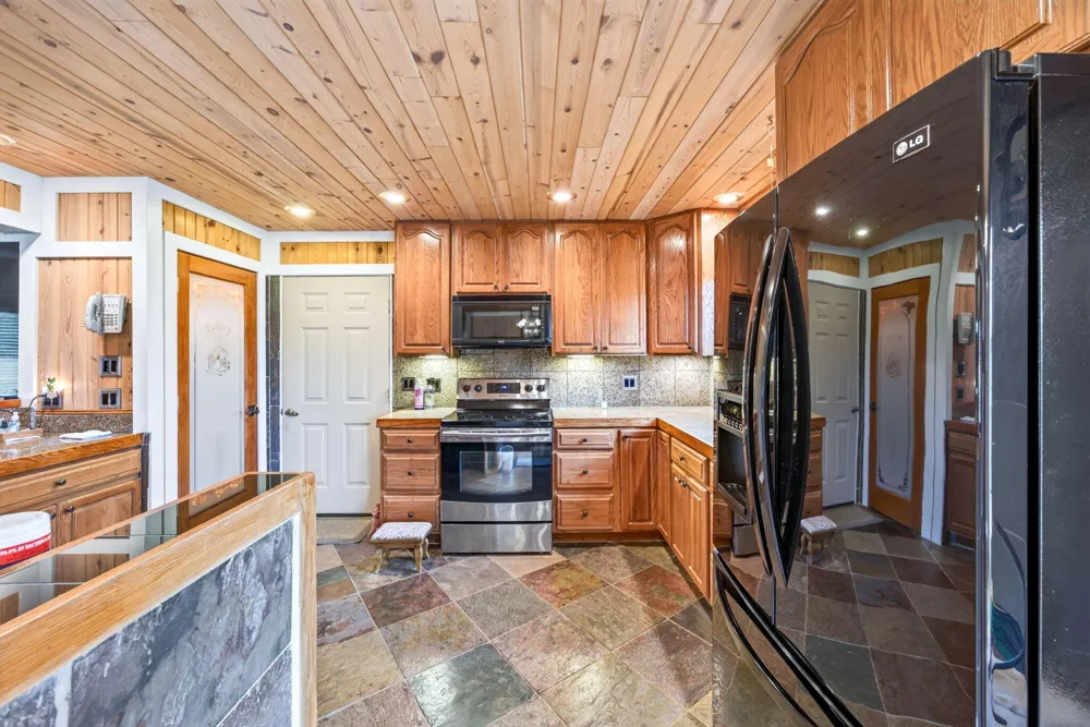 7700 Red Fox Road #39 Canadian Lakes, MI 49346