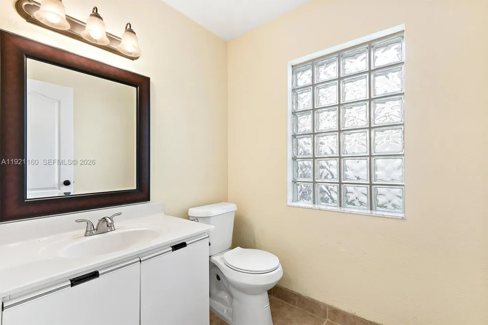 10191 NW 5TH STREET Plantation, FL 33324